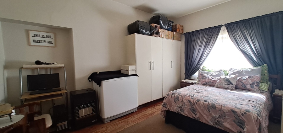7 Bedroom Property for Sale in Bethlehem Free State